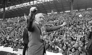 Bill Shankly celebrates with the fans at Anfield
