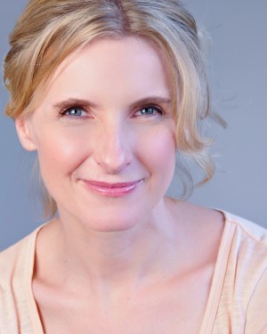 Liz-Gilbert-300x375