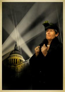 Mrs Roosevelt flies to London