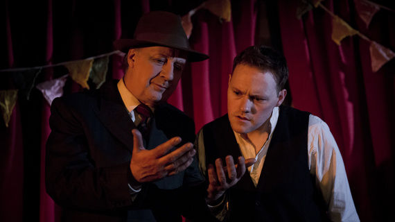 140960-13335279-SM_0305_0306_jpg