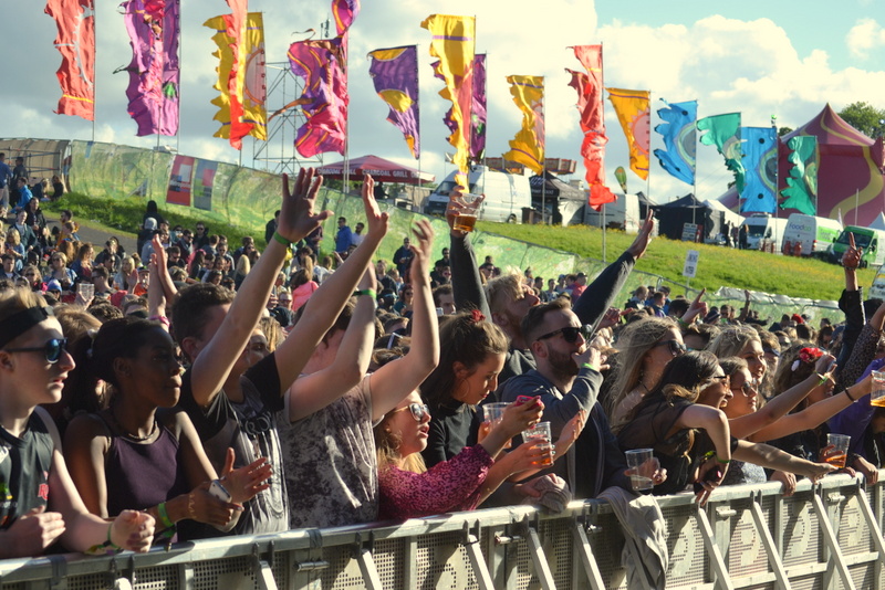 forbidden-fruit-crowd-2015