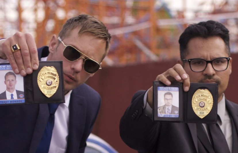 poltrona-war-on-everyone