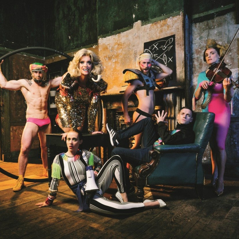 riot_web_square_960_960_s_c1