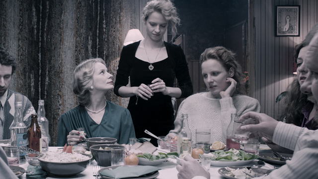 united-states-of-love-004